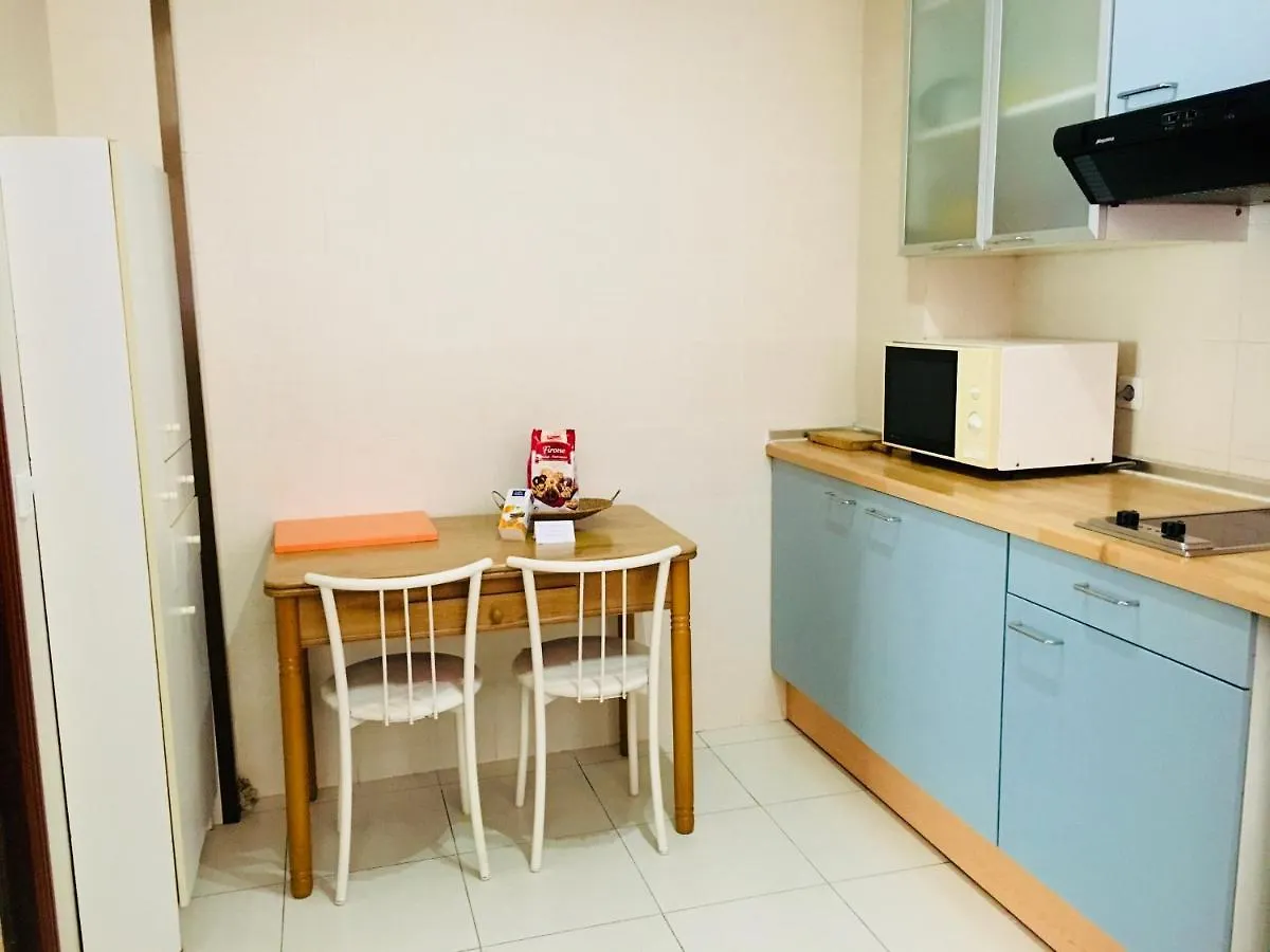 Апартаменты Apartamento Soleado En Barcelona City